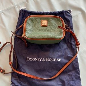 Dooney Bourke green hand bag
